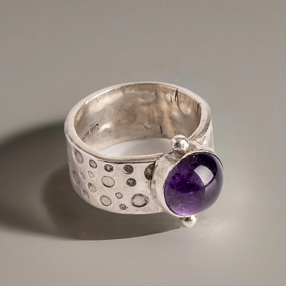 Full Moon Amethyst Ring